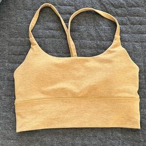 Vuori sports bra